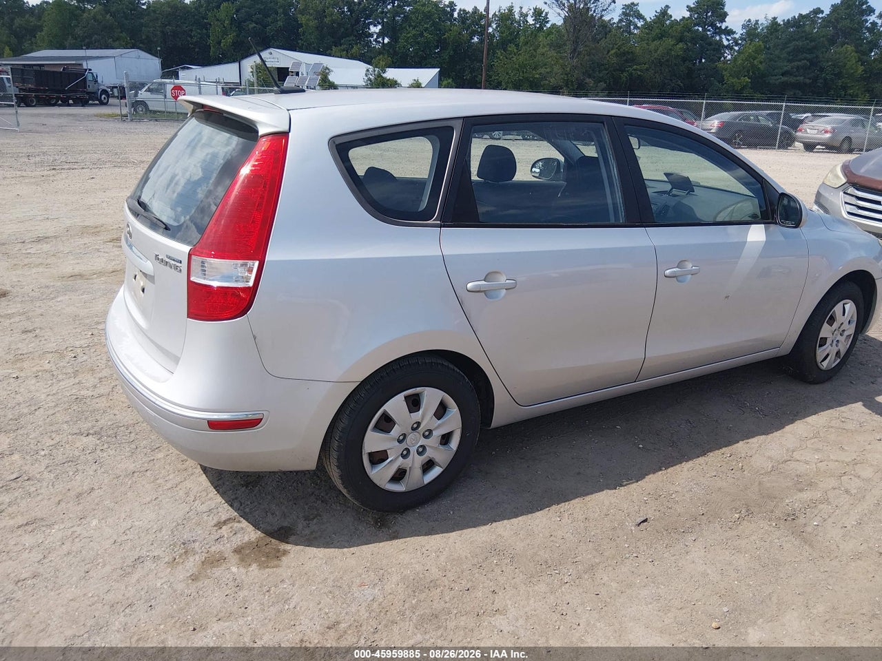 2012 HYUNDAI ELANTRA TOURING GLS · 4/11