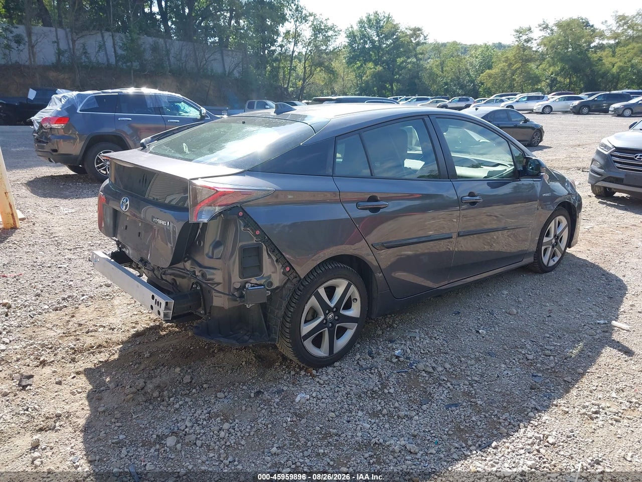 2018 TOYOTA PRIUS THREE TOURING · 4/11