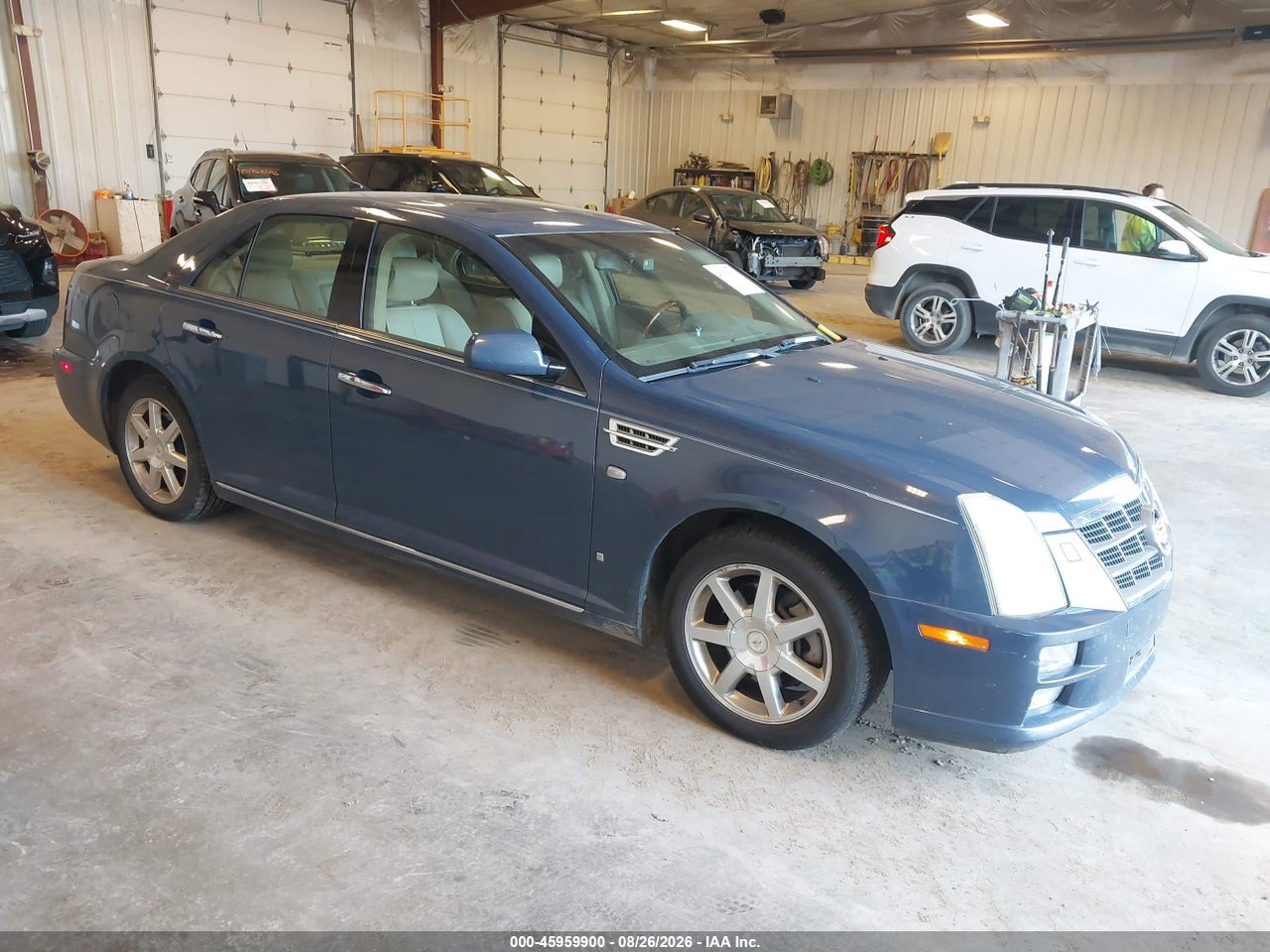 1G6DD67V090****** · 2009 CADILLAC STS AWD W/1SB