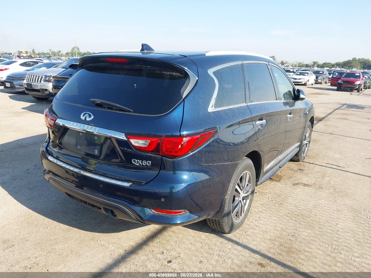 2017 INFINITI QX60 · 4/11