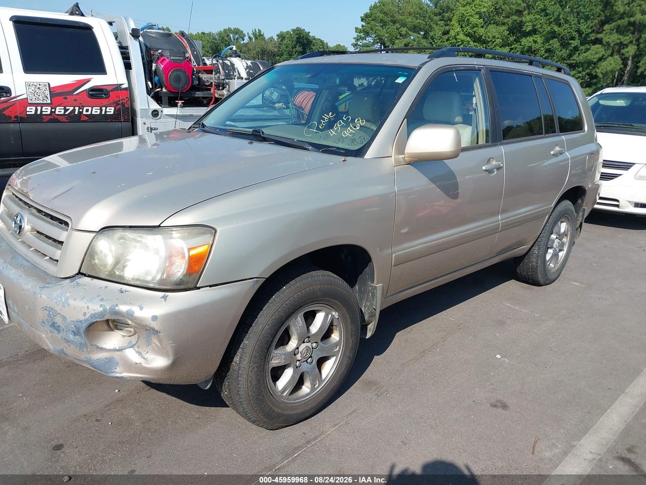 2005 TOYOTA HIGHLANDER V6 · 2/11