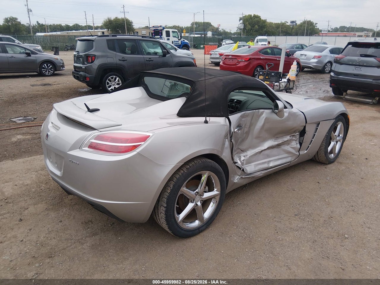 2008 SATURN SKY RED LINE · 4/11