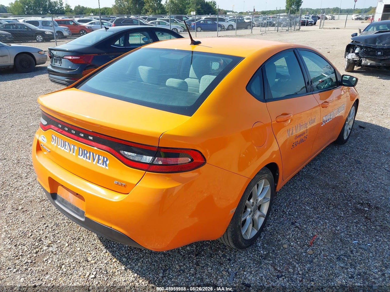 2013 DODGE DART SXT · 4/11
