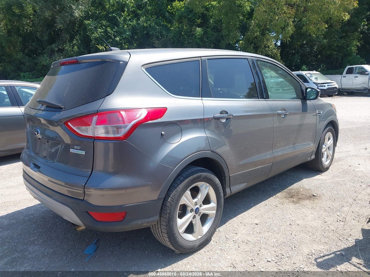 2014 FORD ESCAPE SE · 4/11