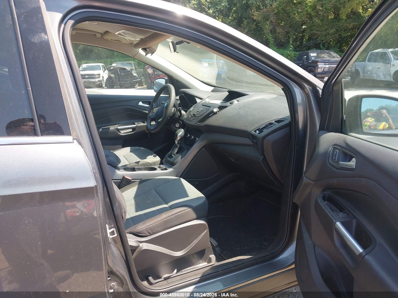 2014 FORD ESCAPE SE · 5/11