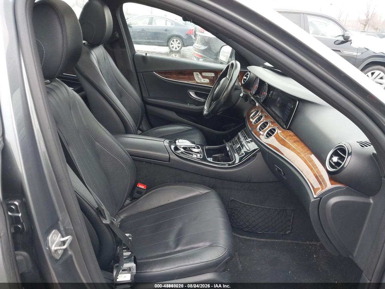 2017 MERCEDES-BENZ E 300 4MATIC · 5/11