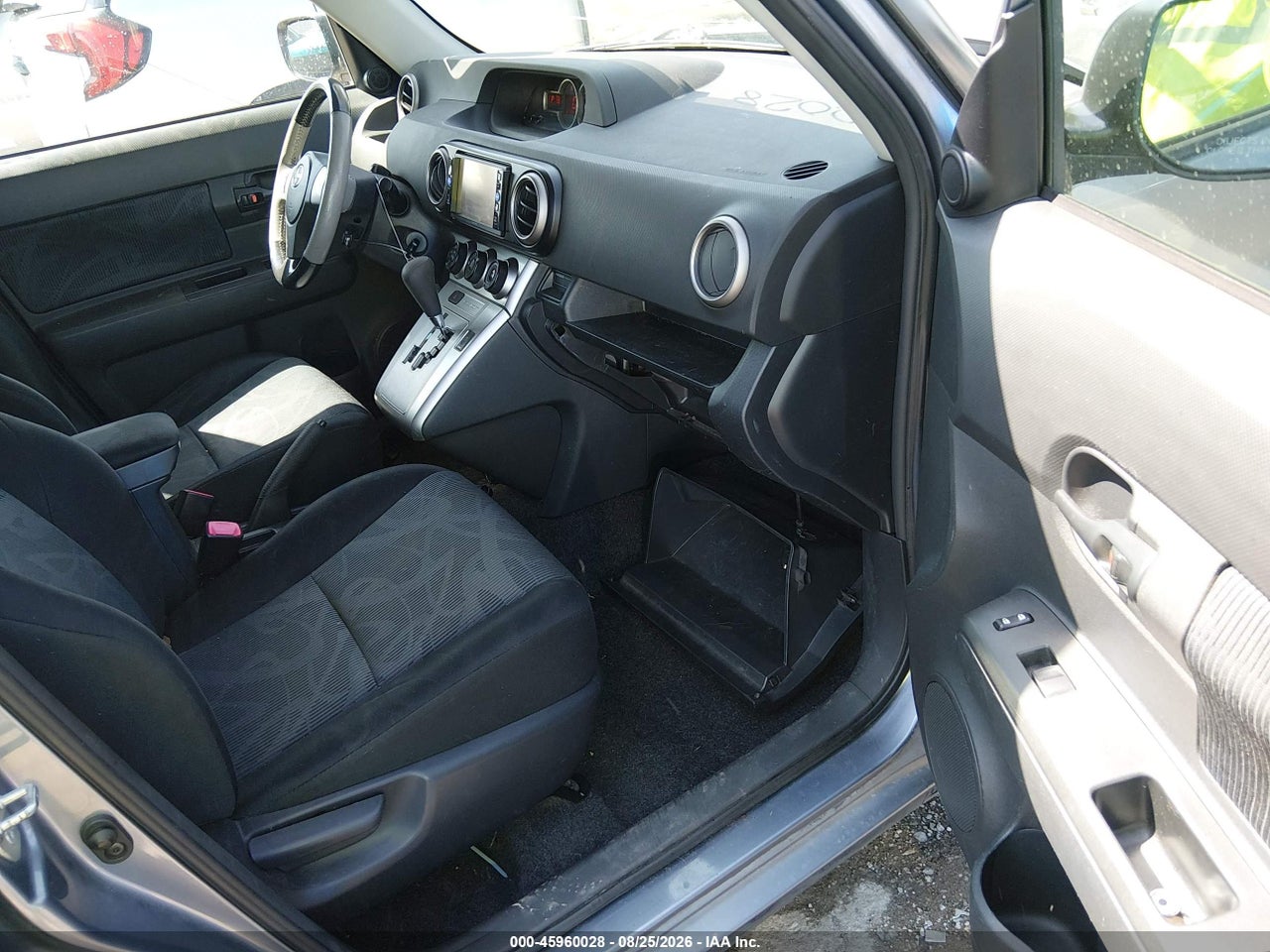 2012 SCION XB   · 5/8