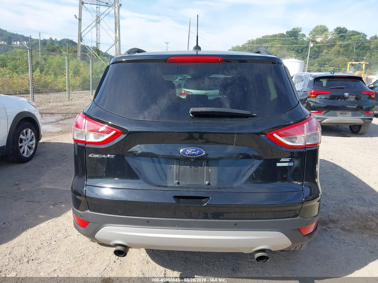 2016 FORD ESCAPE SE · 6/11