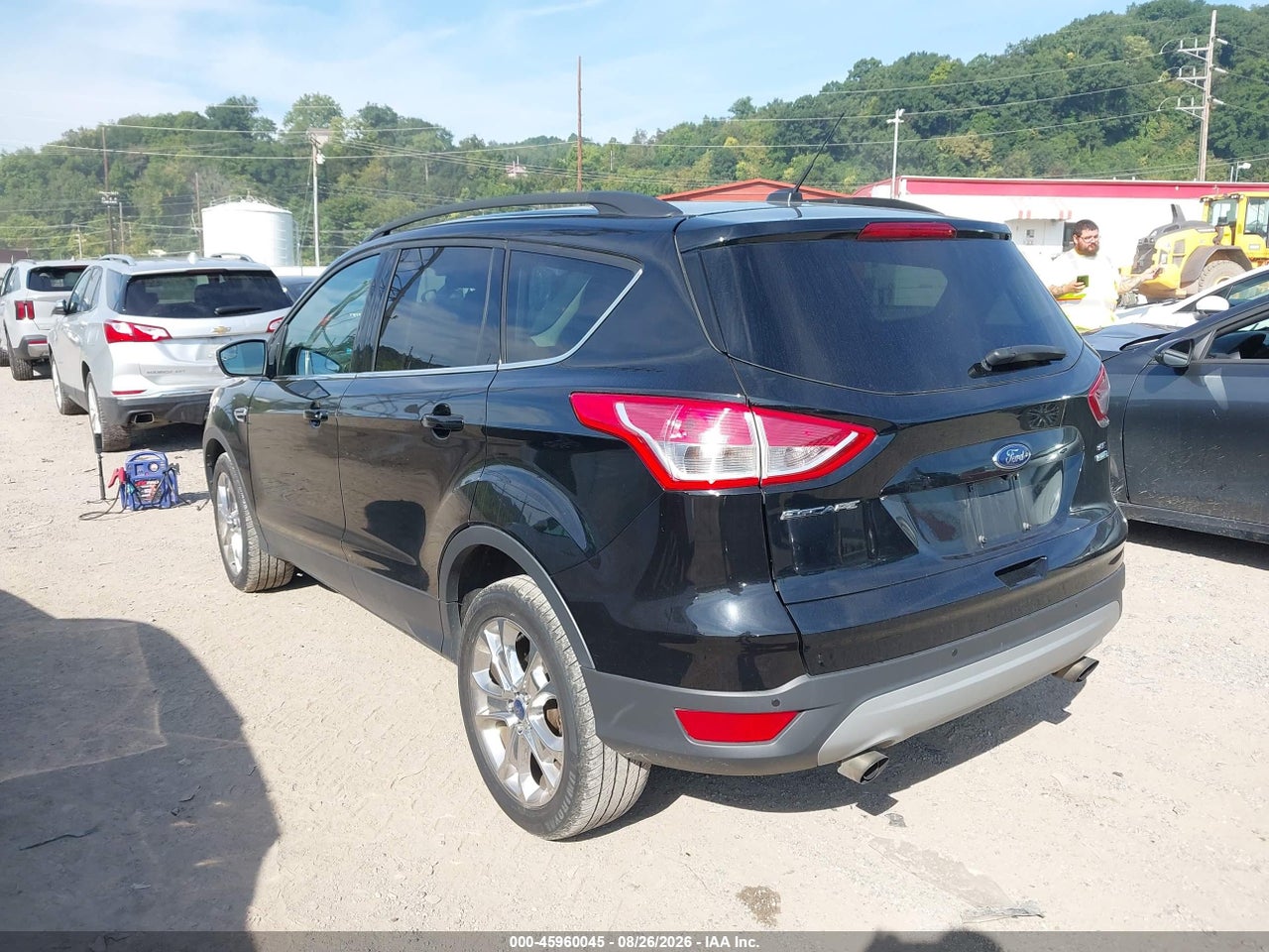 2016 FORD ESCAPE SE · 3/11