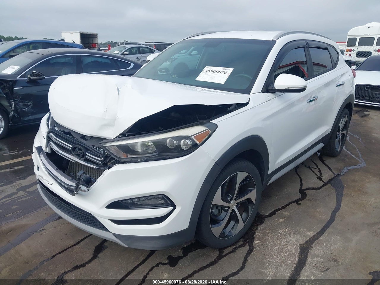 2017 HYUNDAI TUCSON LIMITED · 2/11