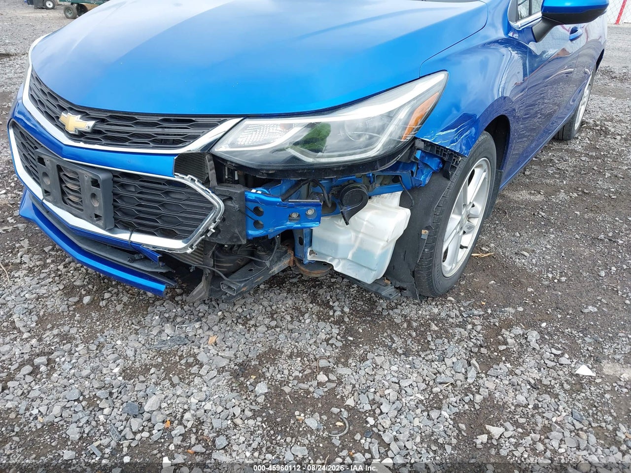 2017 CHEVROLET CRUZE LT AUTO · 6/11