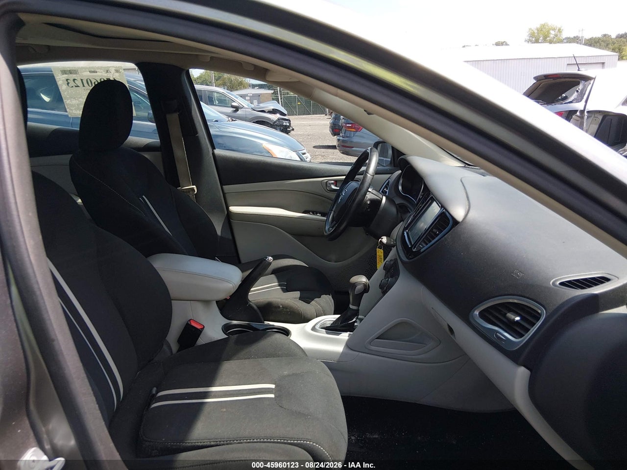 2013 DODGE DART SXT · 5/10