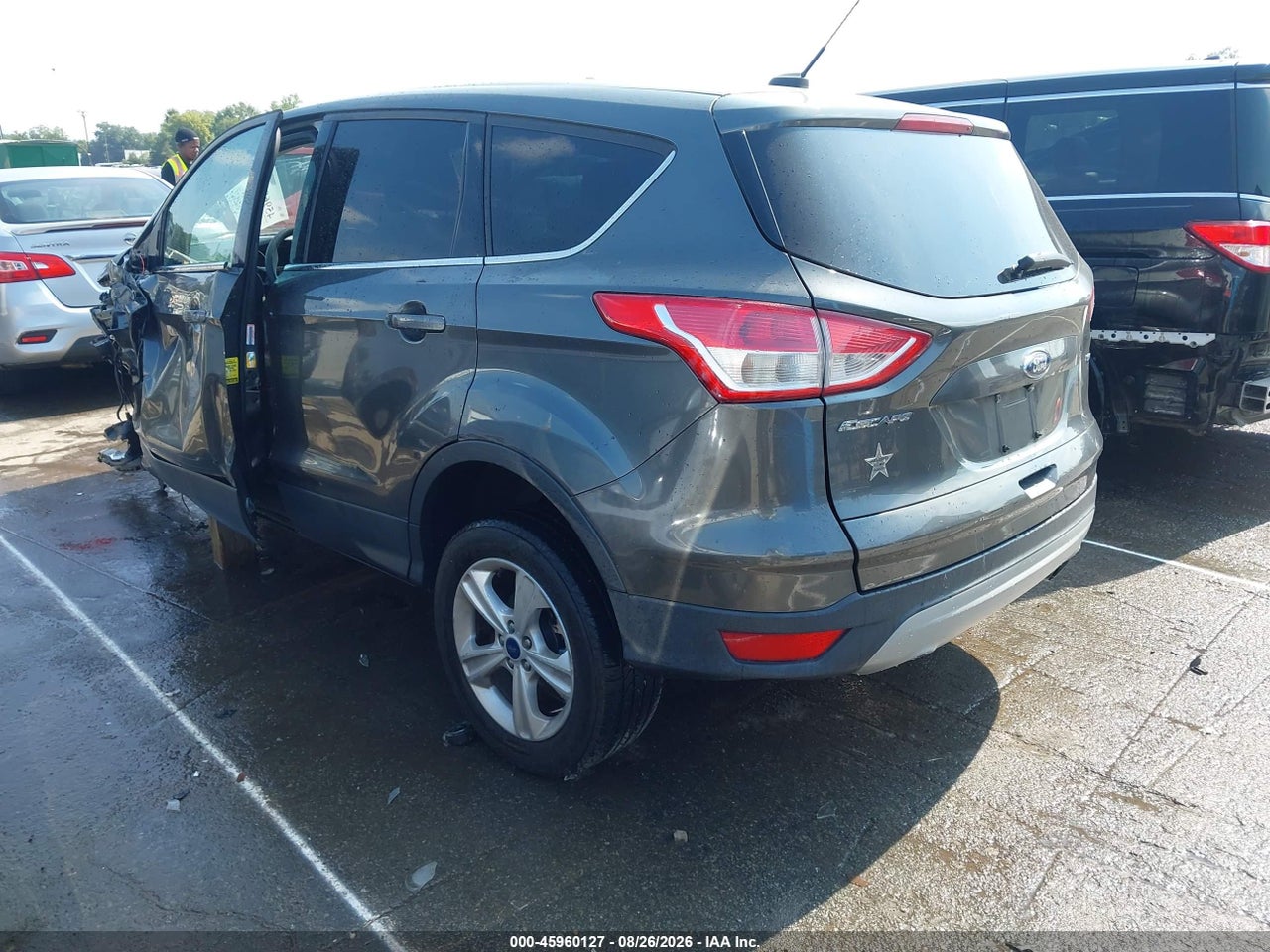 2016 FORD ESCAPE SE · 3/11