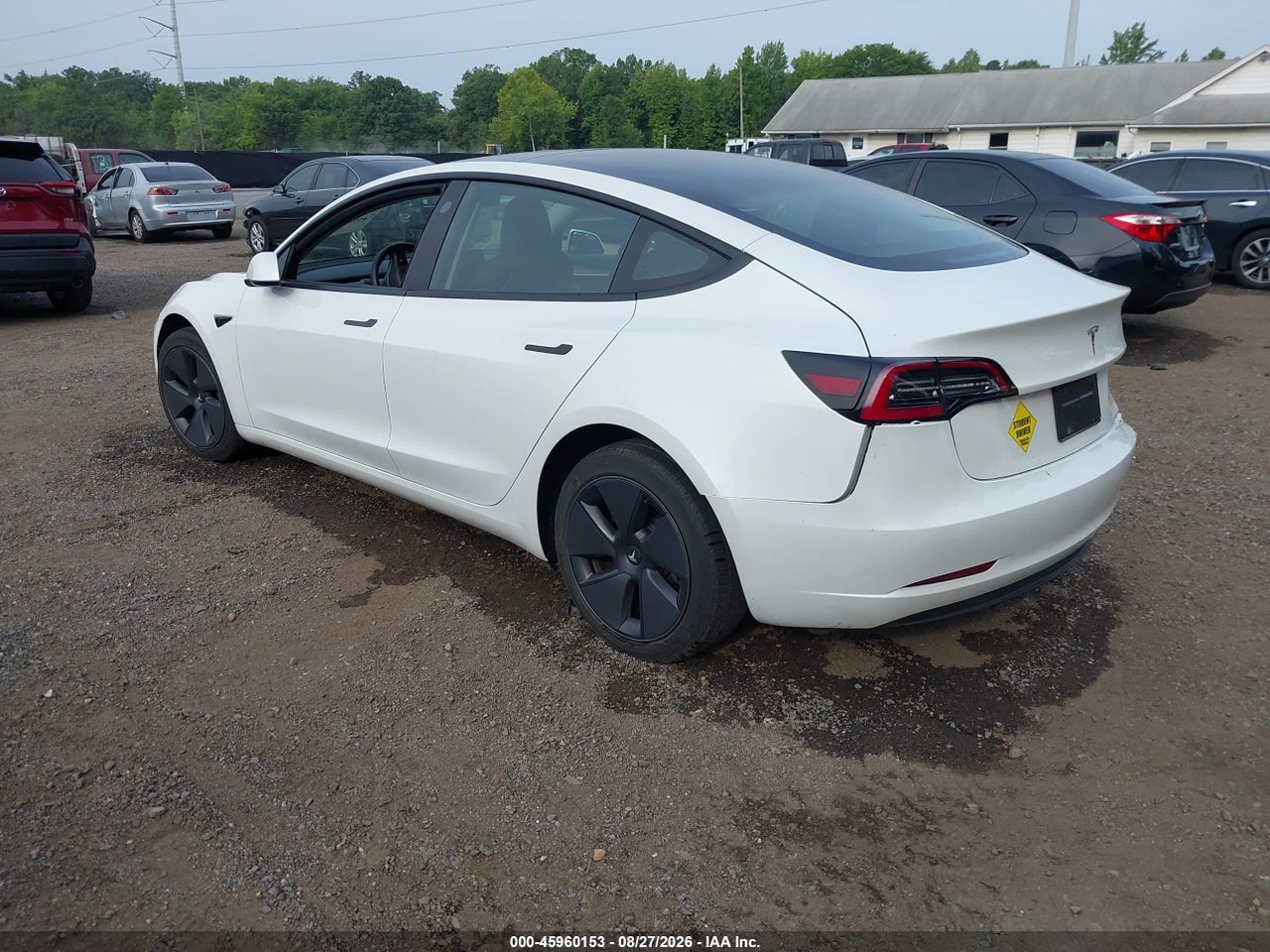 2023 TESLA MODEL 3 REAR-WHEEL DRIVE · 3/10