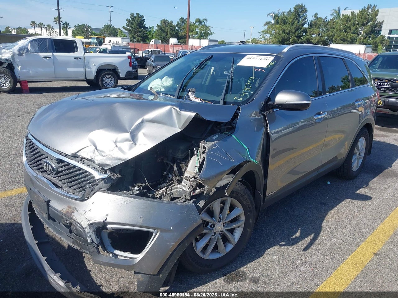 2018 KIA SORENTO 2.4L LX · 2/10