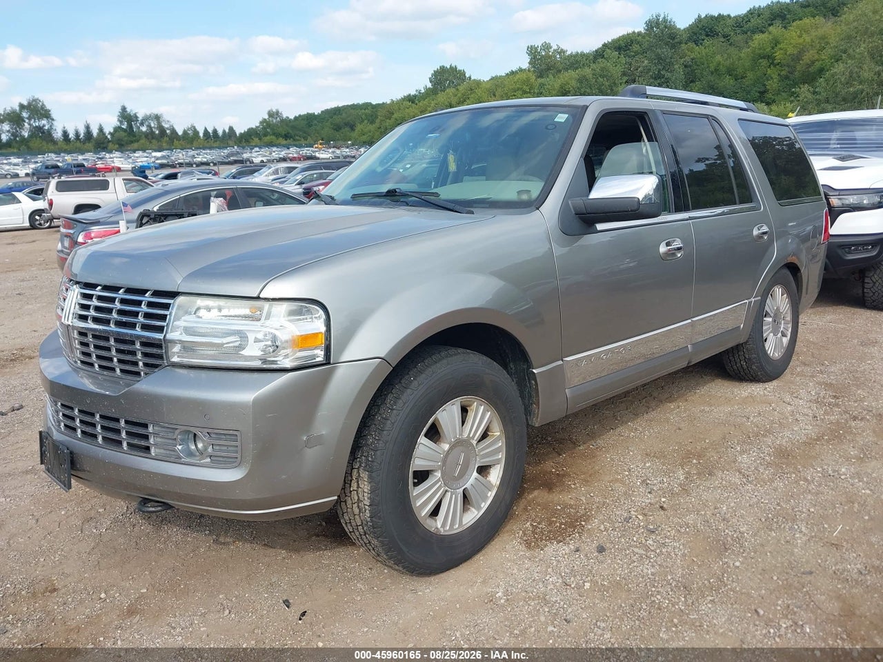 2009 LINCOLN NAVIGATOR · 2/11