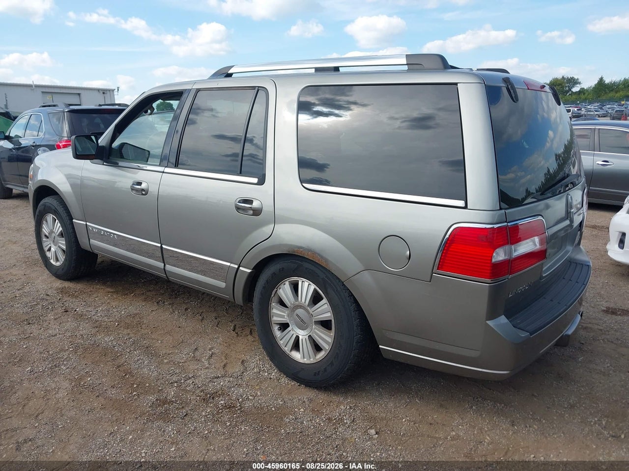 2009 LINCOLN NAVIGATOR · 3/11