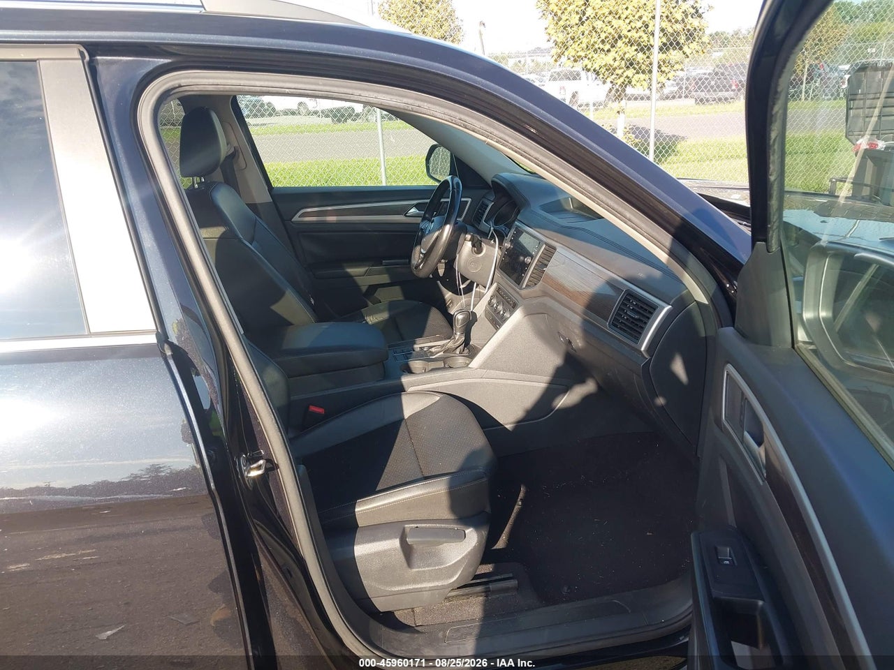 2019 VOLKSWAGEN ATLAS 3.6L V6 SE W/TECHNOLOGY · 5/11