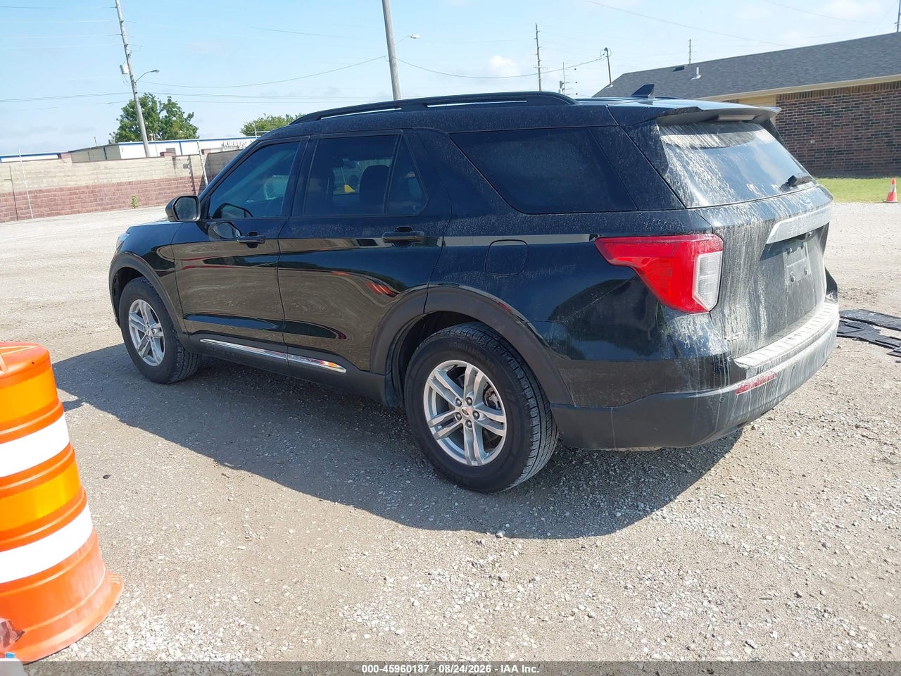 2023 FORD EXPLORER XLT · 3/11