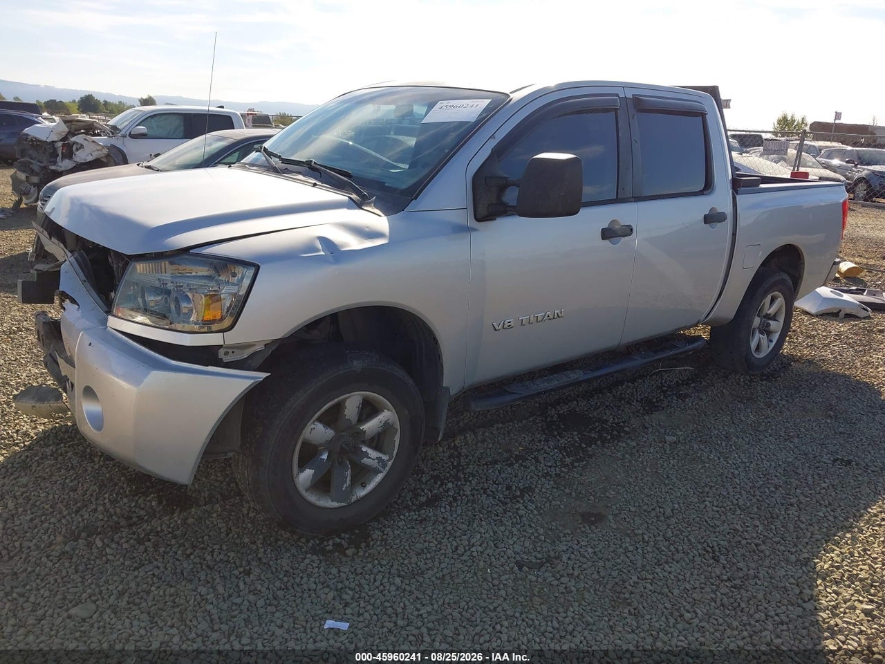 2011 NISSAN TITAN S · 2/11