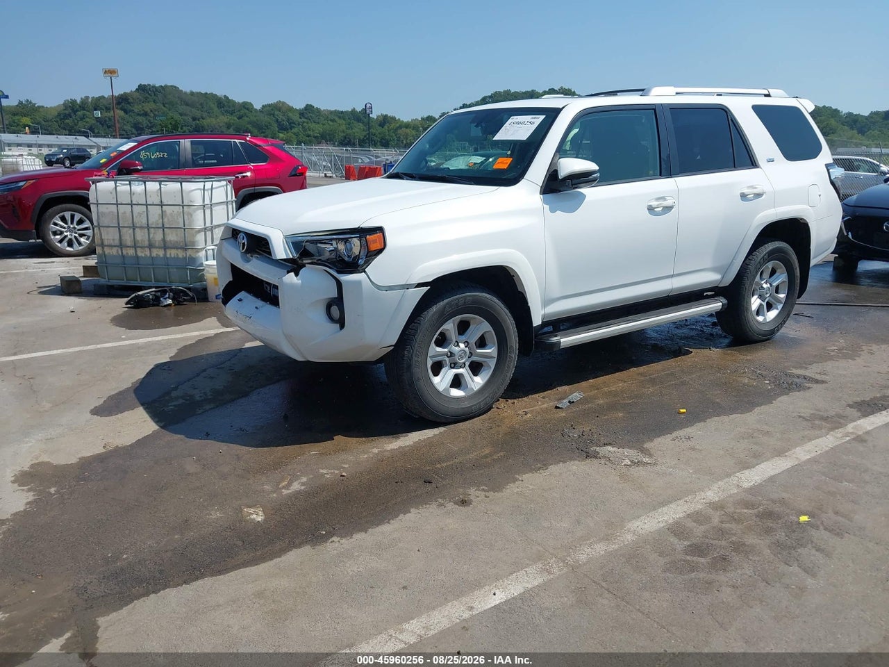 2016 TOYOTA 4RUNNER SR5 PREMIUM · 2/11