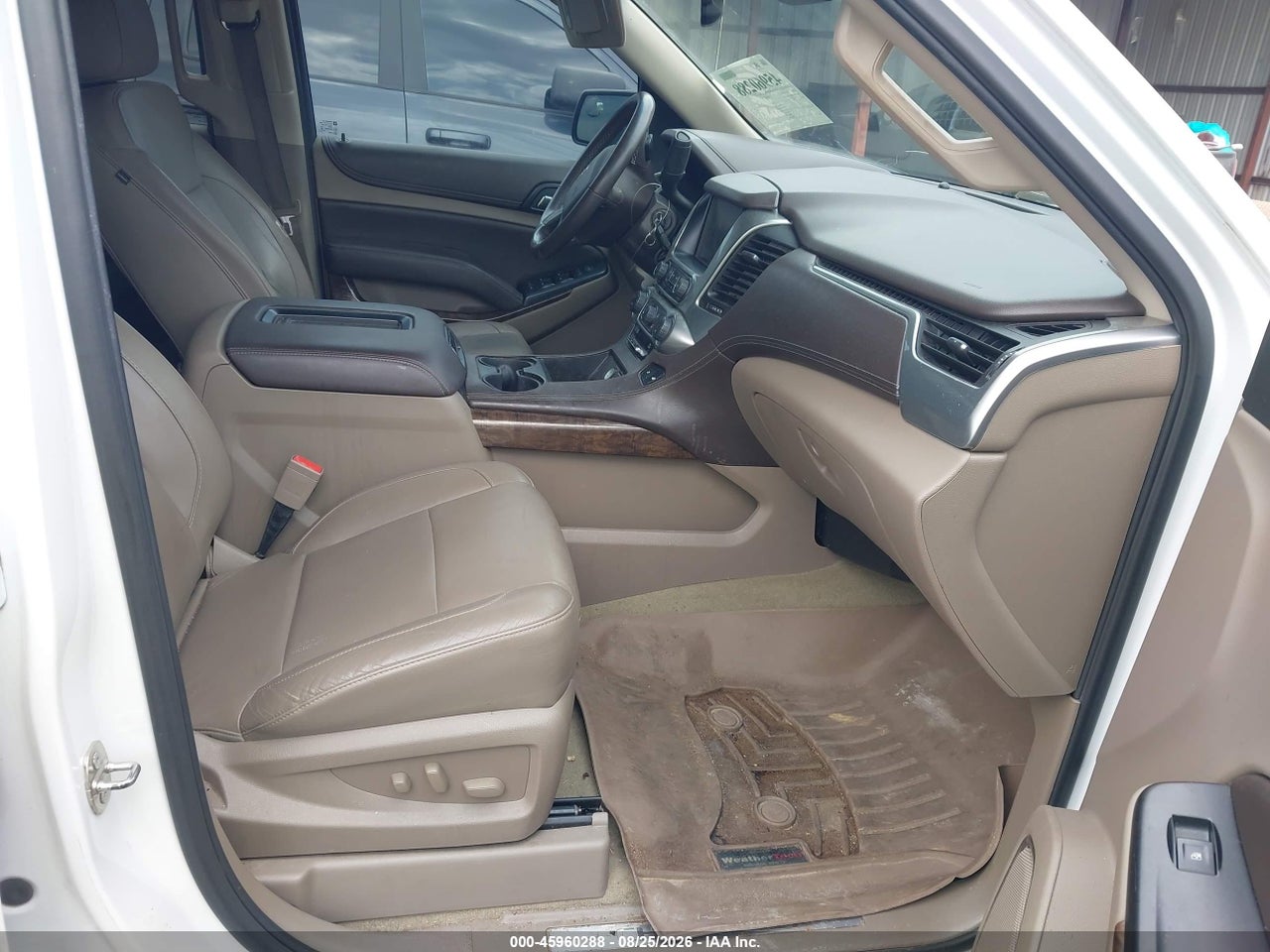 2016 CHEVROLET TAHOE LT · 5/11