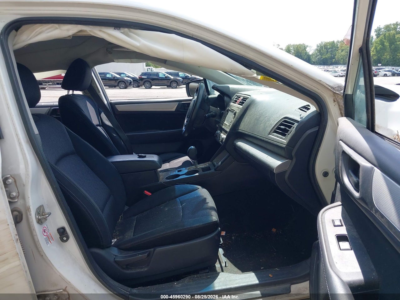 2015 SUBARU OUTBACK 2.5I · 5/11