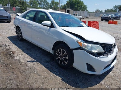 4T1BF1FK8EU****** · 2014 TOYOTA CAMRY LE