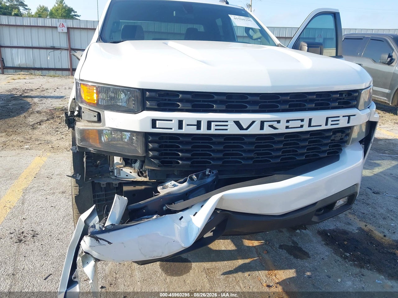 2019 CHEVROLET SILVERADO 1500 CUSTOM · 6/11