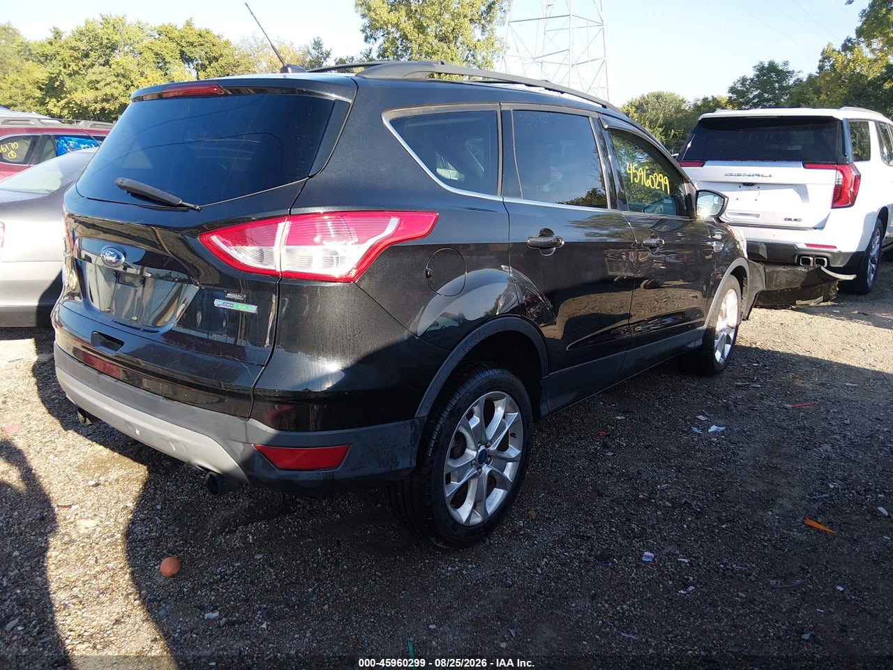 2013 FORD ESCAPE SE · 4/11