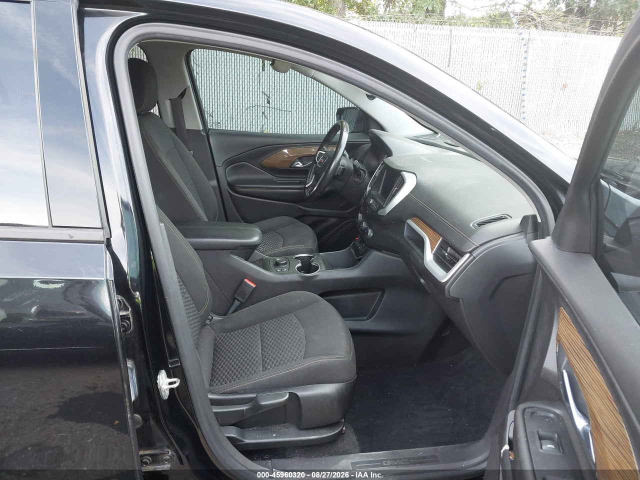 2020 GMC TERRAIN AWD SLE · 5/11
