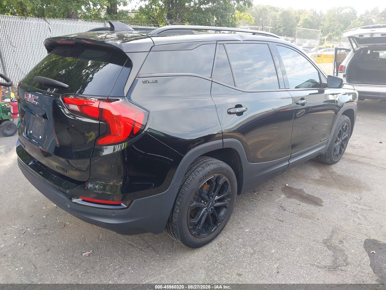 2020 GMC TERRAIN AWD SLE · 4/11