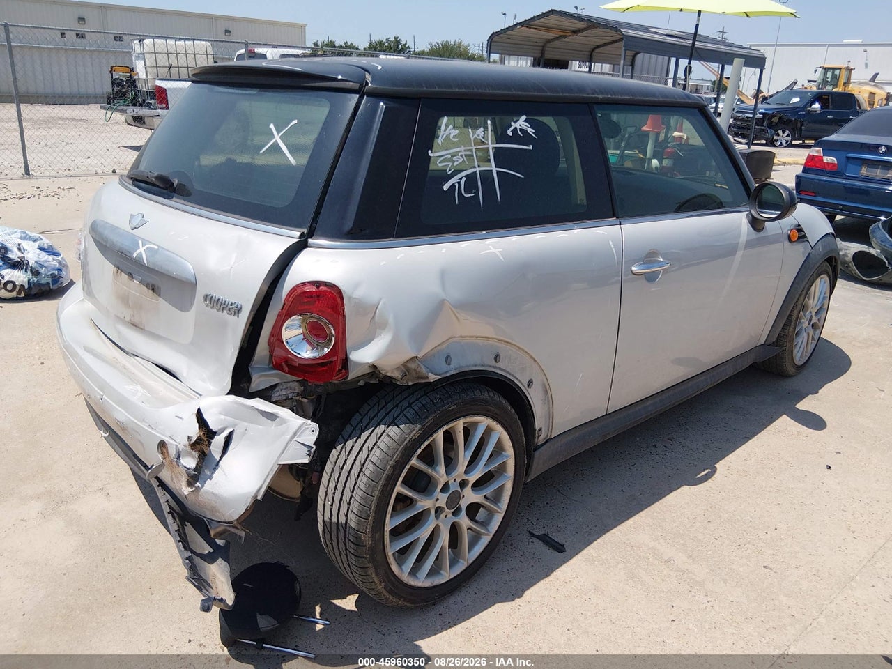 2013 MINI HARDTOP COOPER · 4/11