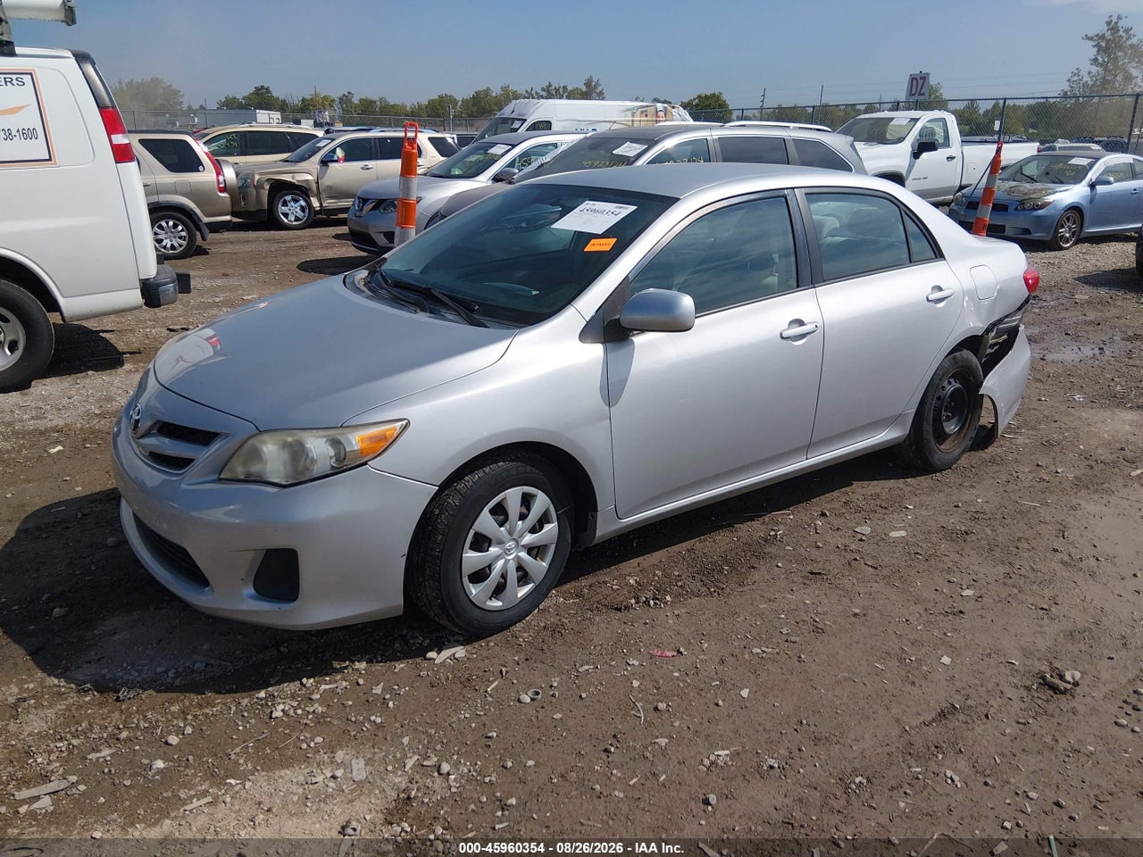 2011 TOYOTA COROLLA LE · 2/11
