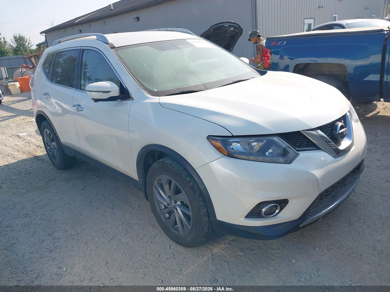 JN8AT2MV8GW****** · 2016 NISSAN ROGUE SL