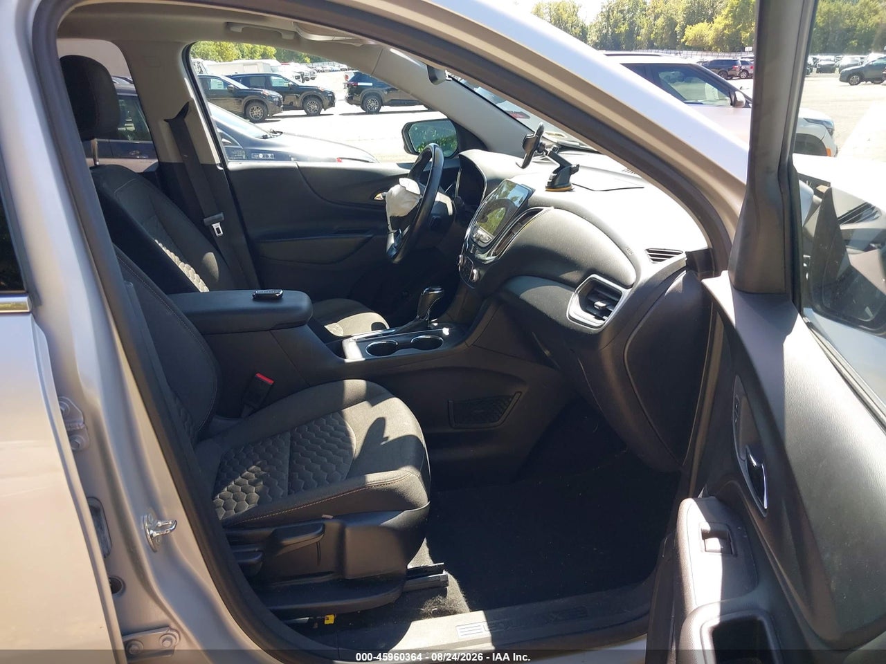 2018 CHEVROLET EQUINOX LT · 5/11