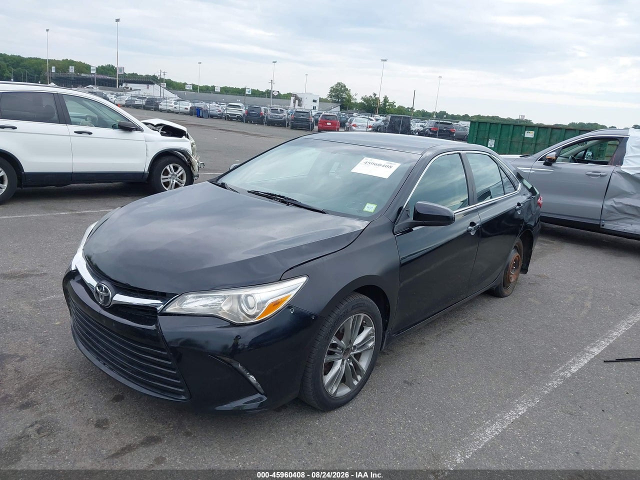 2017 TOYOTA CAMRY LE · 2/11