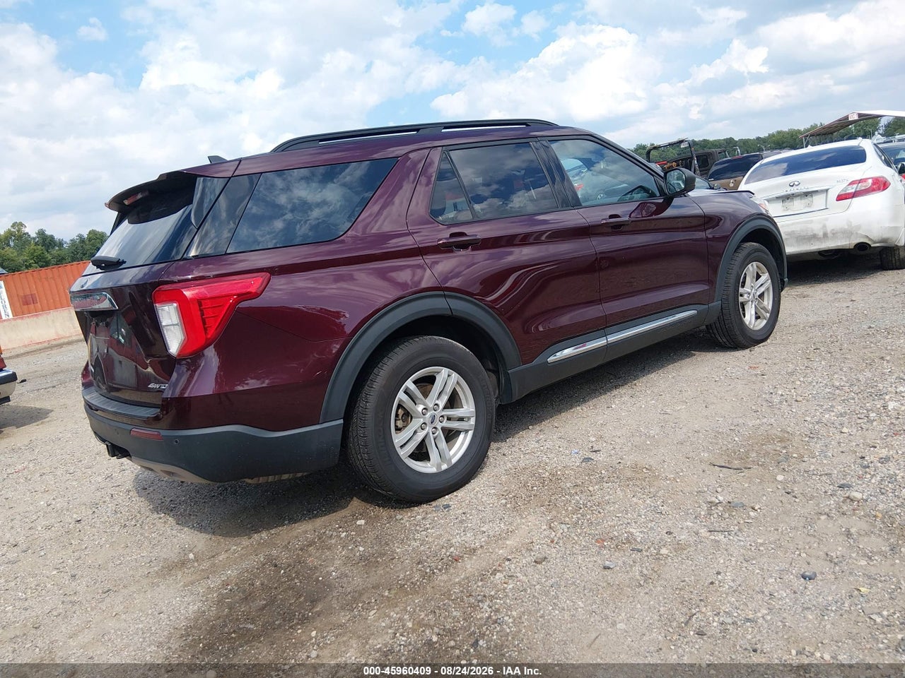 2022 FORD EXPLORER XLT · 4/11