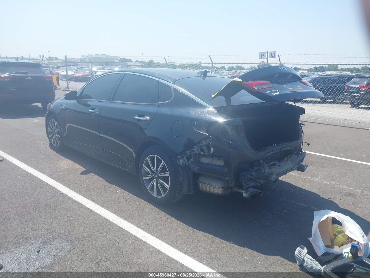 2020 KIA OPTIMA EX PREMIUM · 3/11