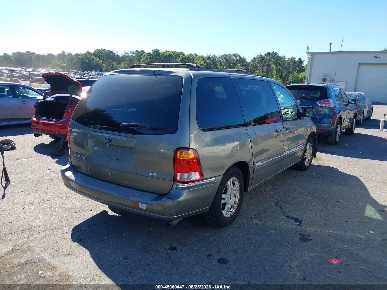 2003 FORD WINDSTAR SE · 4/11