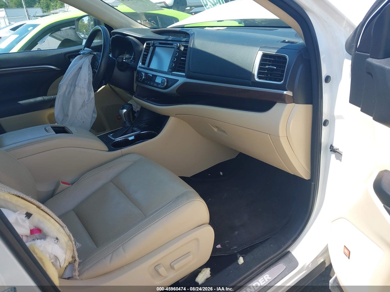 2016 TOYOTA HIGHLANDER LIMITED PLATINUM V6 · 5/11