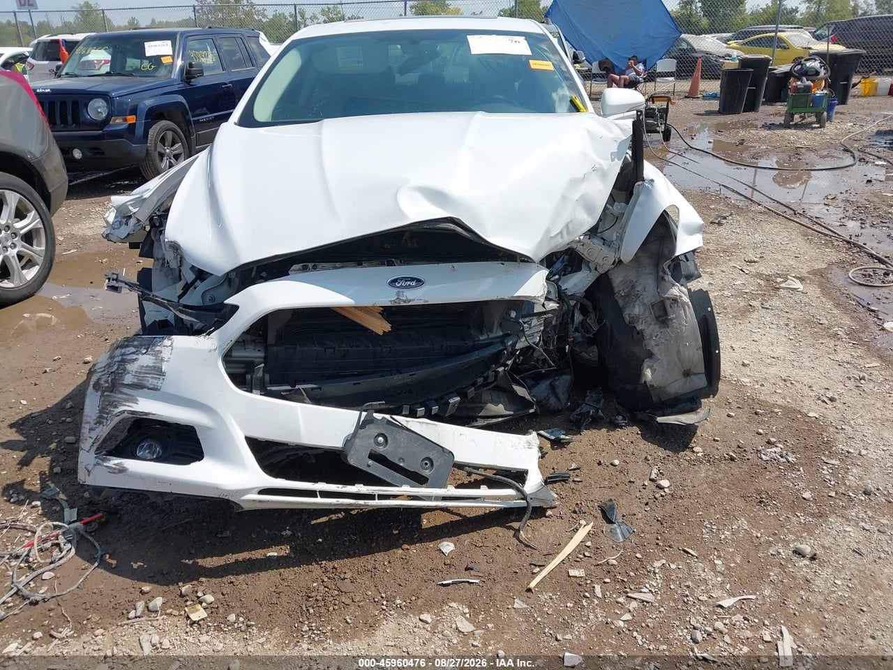 2014 FORD FUSION SE · 6/11