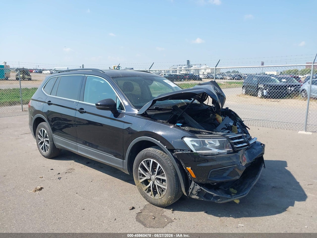 3VV2B7AX2KM****** · 2019 VOLKSWAGEN TIGUAN 2.0T SE/2.0T SEL/2.0T SEL R-LINE/2.0T SEL R-LINE BLACK