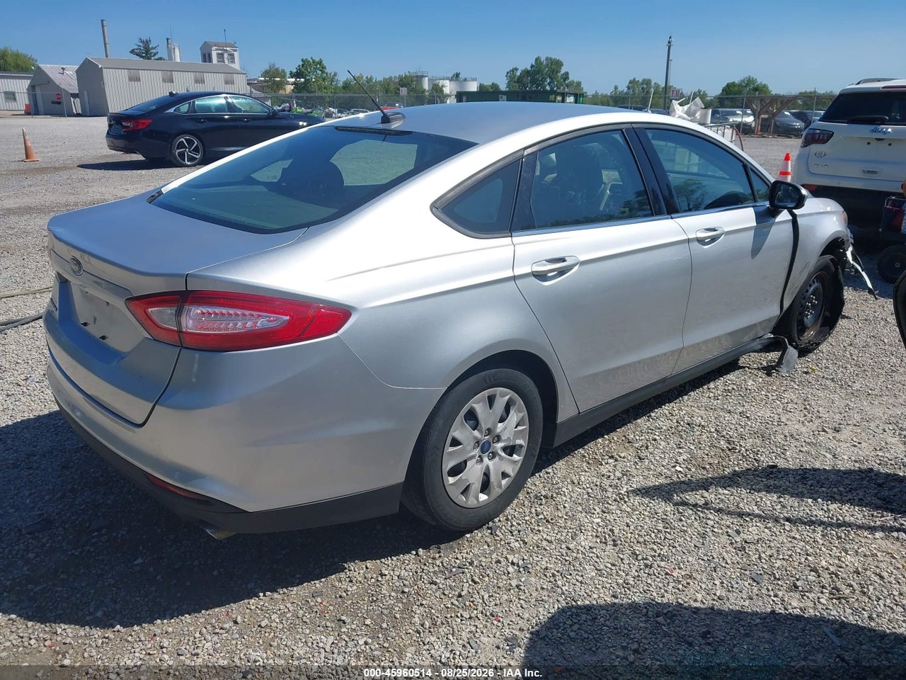 2013 FORD FUSION S · 4/11
