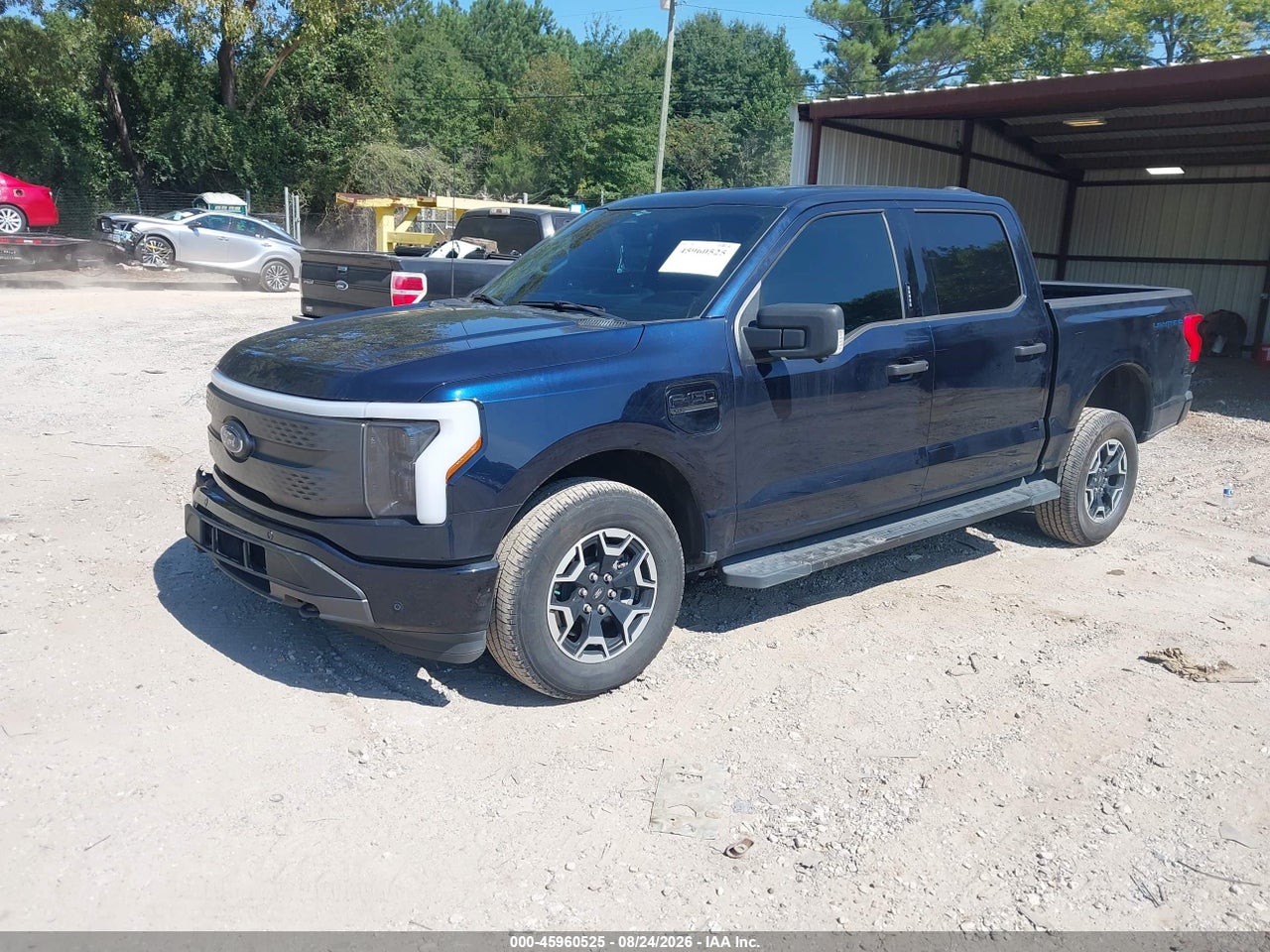 2023 FORD F-150 LIGHTNING XLT · 2/6