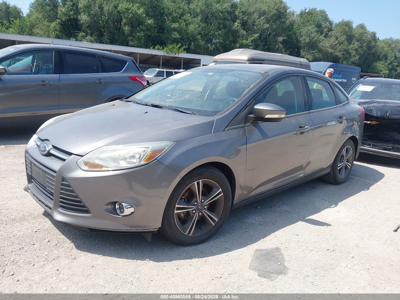 2014 FORD FOCUS SE · 2/11