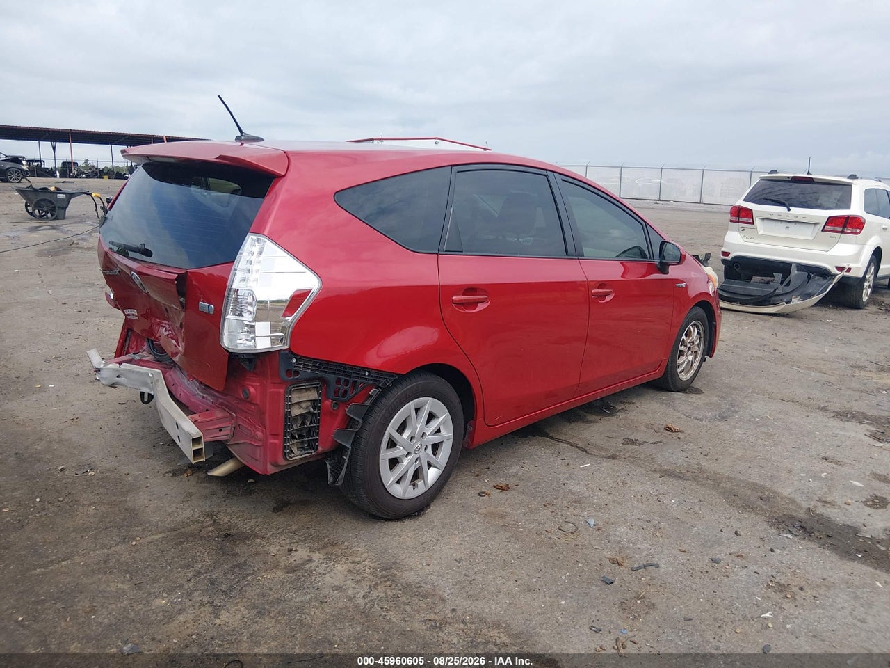 2014 TOYOTA PRIUS V THREE · 4/11