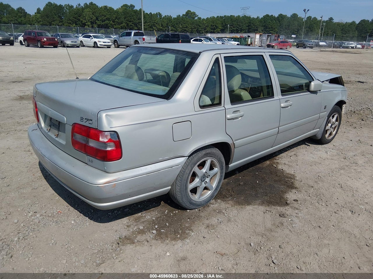 2000 VOLVO S70 SE · 4/11