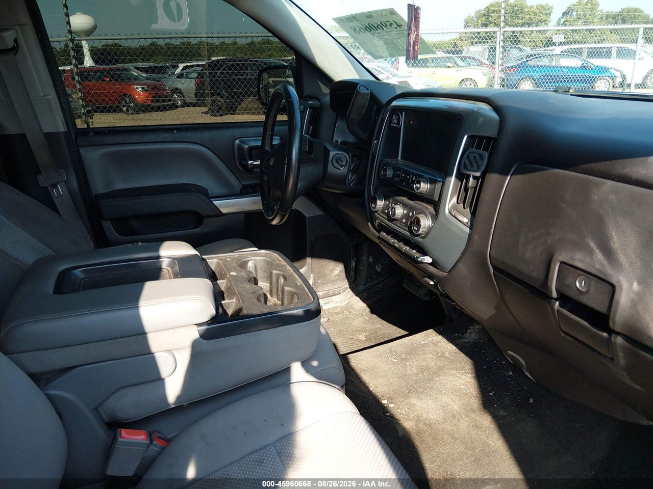 2016 CHEVROLET SILVERADO 1500 LT · 5/11