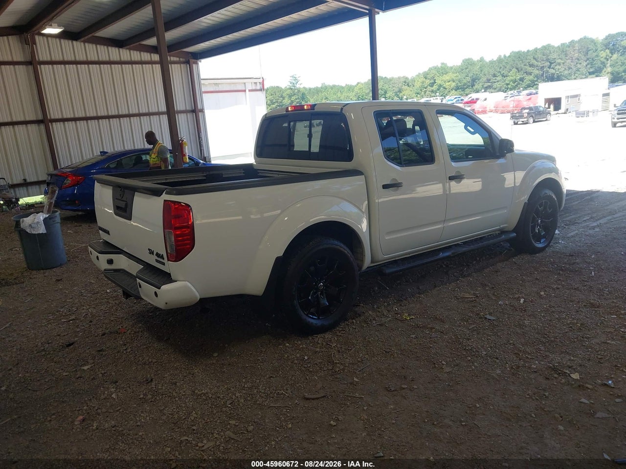 2021 NISSAN FRONTIER SV 4X4 · 4/11